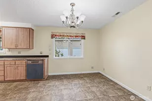 1935 Westside Hwy, Kelso, WA 98626 - Photo 12