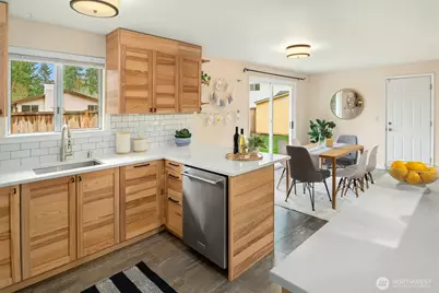 19110 NE 173rd Street, Woodinville, WA 98072 - Photo 12