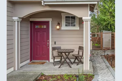20734 76th Avenue W #D, Edmonds, WA 98026 - Photo 4