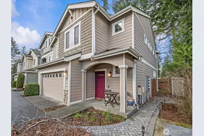 20734 76th Avenue W #D, Edmonds, WA 98026 - Photo 2