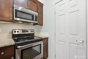 1425 NE 83rd Dr, Vancouver, WA 98665 - Photo 10