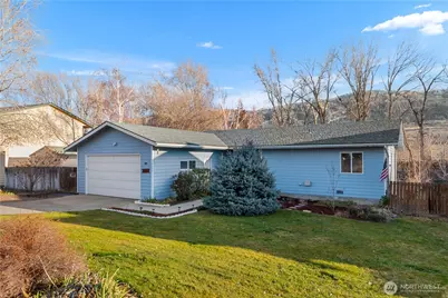 3152 Bermuda Street, Malaga, WA 98828 - Photo 2