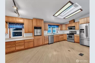 10914 94th Street NE, Lake Stevens, WA 98258 - Photo 32
