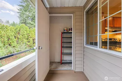 10016 NE 120th Lane #F201, Kirkland, WA 98034 - Photo 28