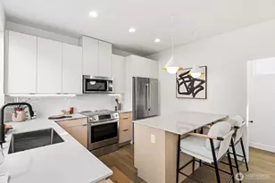 3806 42nd Ave SW, Seattle, WA 98116 - Photo 6