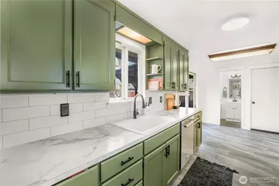 912 9th Street NW, Puyallup, WA 98371 - Photo 14