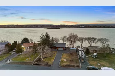 4190 NE Shorecrest Drive, Moses Lake, WA 98837 - Photo 2