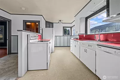 610 N Michigan Street, Aberdeen, WA 98520 - Photo 6