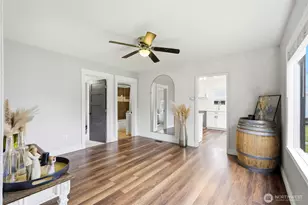 238 N Washington Ave, Arlington, WA 98223 - Photo 4