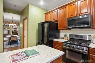 14027 SE 281st St, Kent, WA 98042 - Photo 14