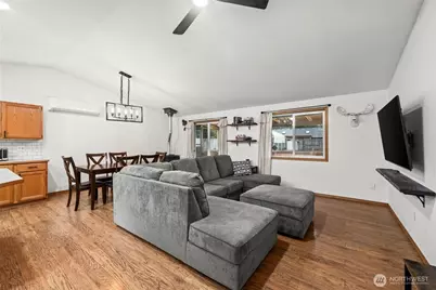 16330 84th Court SE, Yelm, WA 98597 - Photo 8