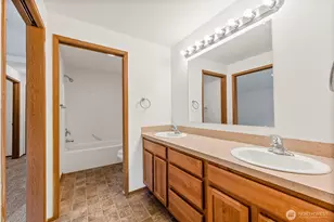 2702 Hidden Springs Loop SE, Lacey, WA 98503 - Photo 18