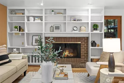 13619 NE 28th St, Bellevue, WA 98005 - Photo 14