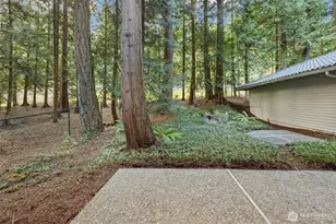 13619 NE 28th St, Bellevue, WA 98005 - Photo 34