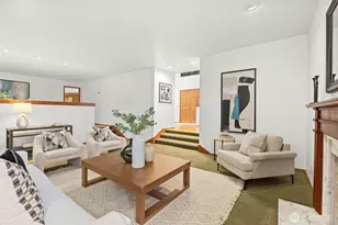 13619 NE 28th St, Bellevue, WA 98005 - Photo 4