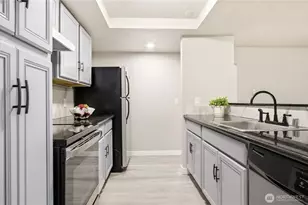 14401 SE Petrovitsky Rd, Renton, WA 98058 - Photo 6