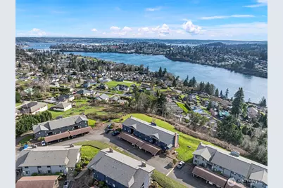 3330 Narrows View Lane NE #201, Bremerton, WA 98310 - Photo 32