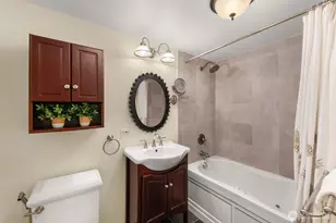 3028 Western Ave, Seattle, WA 98121 - Photo 10