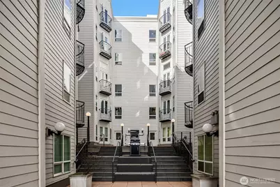 3028 Western Avenue #501, Seattle, WA 98121 - Photo 18