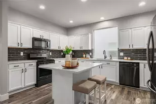 8422 28th St NE, Lake Stevens, WA 98258 - Photo 14