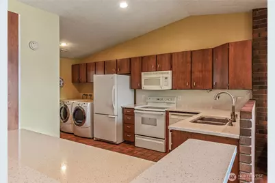 7418 NW Ioka Drive, Silverdale, WA 98383 - Photo 14