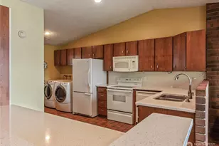 7418 NW Ioka Dr, Silverdale, WA 98383 - Photo 14