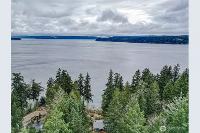 7418 NW Ioka Drive, Silverdale, WA 98383 - Photo 2