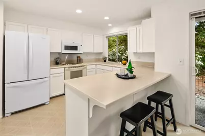 11917 Stendall Place N, Seattle, WA 98133 - Photo 18