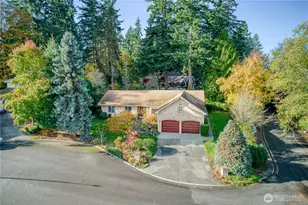 7810 175th St SW, Edmonds, WA 98026 - Photo 2