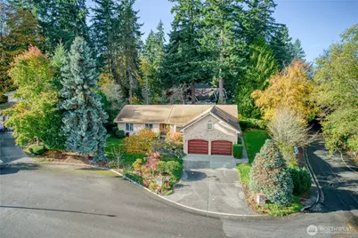 7810 175th Street SW, Edmonds, WA 98026 - Photo 2