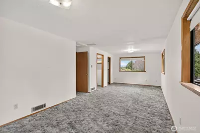 721 156th Street NE, Arlington, WA 98223 - Photo 22