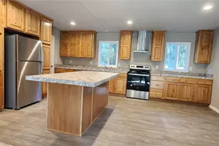 31 E Dabob Dr N, Shelton, WA 98584 - Photo 8