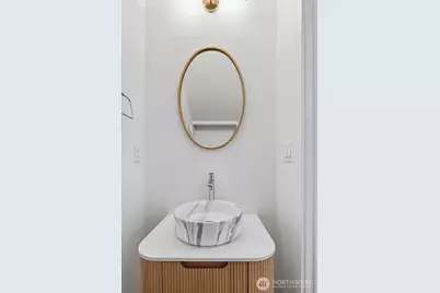 2012 Fairview Avenue E #B, Seattle, WA 98102 - Photo 14