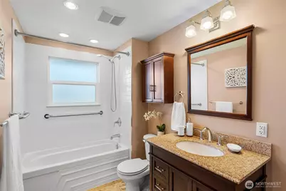 19513 Meridian Avenue N, Shoreline, WA 98133 - Photo 18