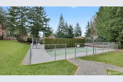 22113 NE 23rd Street, Sammamish, WA 98074 - Photo 36