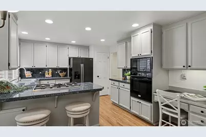 22113 NE 23rd Street, Sammamish, WA 98074 - Photo 8