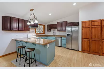 38220 NE Sunset Falls Road, Yacolt, WA 98675 - Photo 12