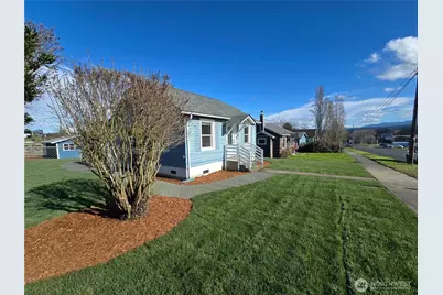 1035 W 8th Street, Port Angeles, WA 98363 - Photo 4