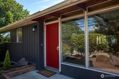 26 6th Street S, Kirkland, WA 98033 - Photo 2