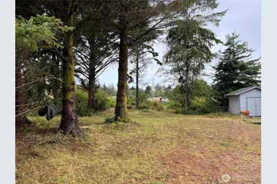 743 Copalis Avenue NE, Ocean Shores, WA 98569 - Photo 20