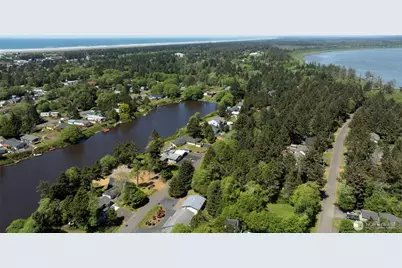 743 Copalis Avenue NE, Ocean Shores, WA 98569 - Photo 14