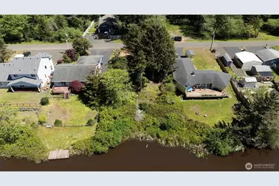743 Copalis Avenue NE, Ocean Shores, WA 98569 - Photo 16