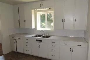 503 E Pe Ell Ave, Pe Ell, WA 98572 - Photo 4