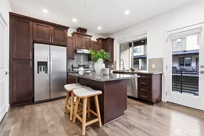 924 7th Avenue NE, Issaquah, WA 98029 - Photo 12