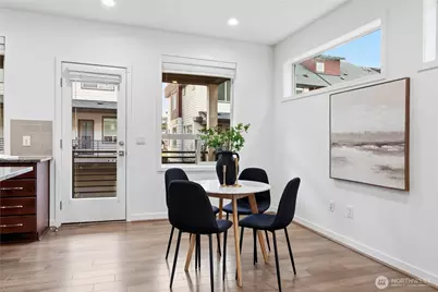 924 7th Avenue NE, Issaquah, WA 98029 - Photo 10