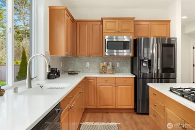 26734 SE 9th Way, Sammamish, WA 98075 - Photo 14