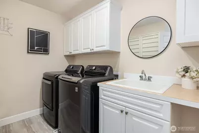 26734 SE 9th Way, Sammamish, WA 98075 - Photo 32