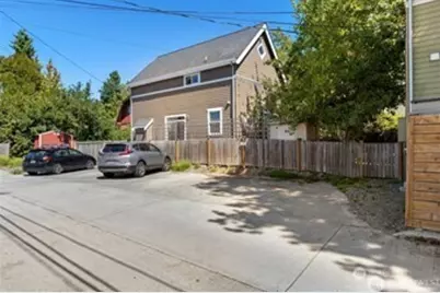 5257 23rd Avenue SW, Seattle, WA 98106 - Photo 18