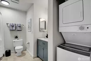 2414 1st Ave, Seattle, WA 98121 - Photo 22