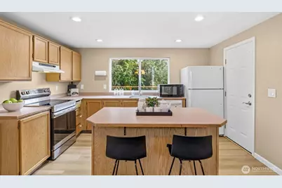 19532 135th Avenue SE, Renton, WA 98058 - Photo 12